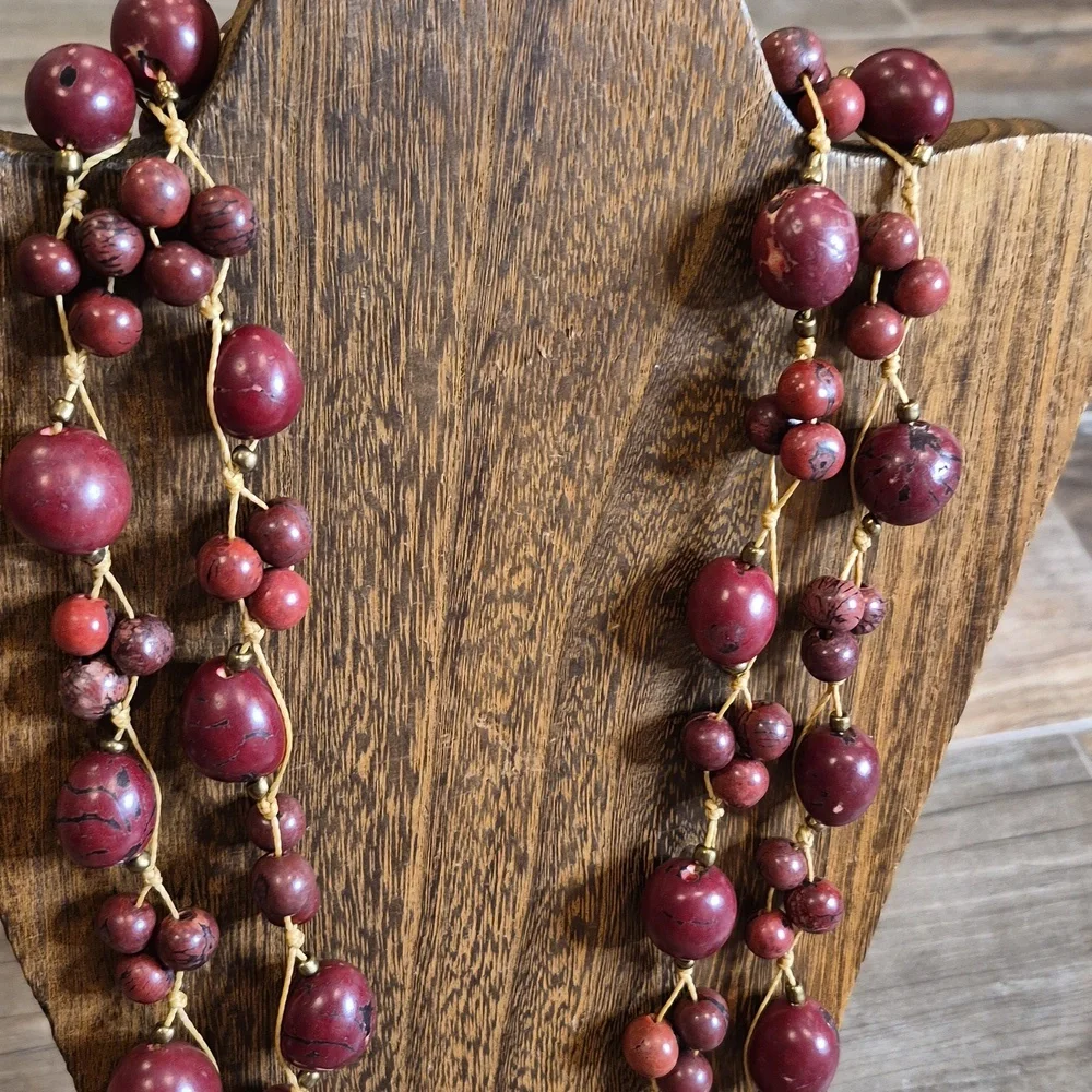Vintage Cranberry Maroon Beaded Gold Tone Spacers Knotted Cord Long Necklace - Picture 4 of 14